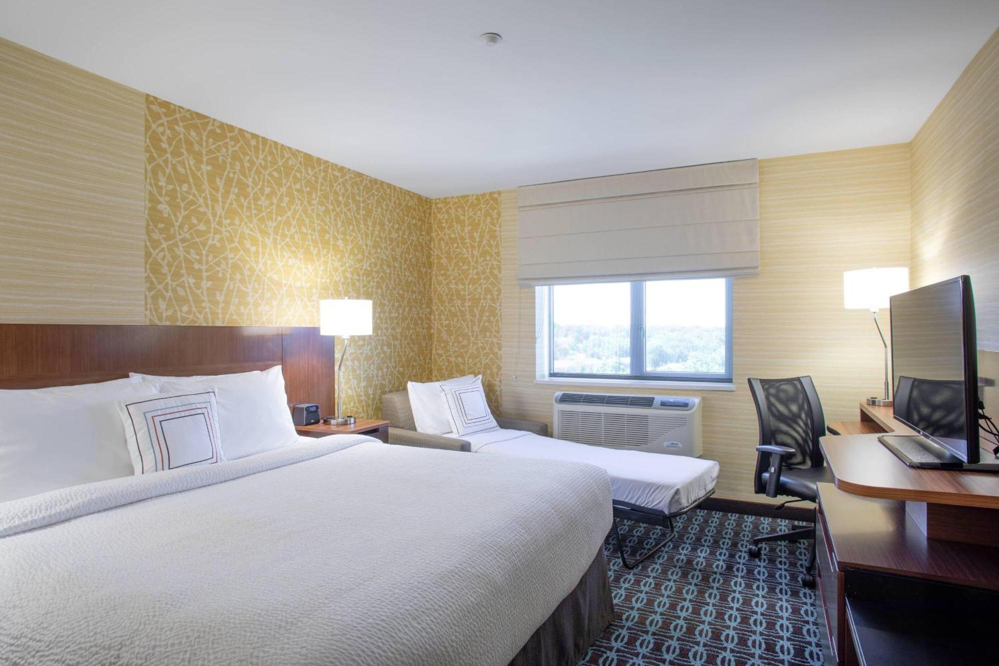 Fairfield Inn & Suites By Marriott New York Queens/Fresh Meadows Exterior photo