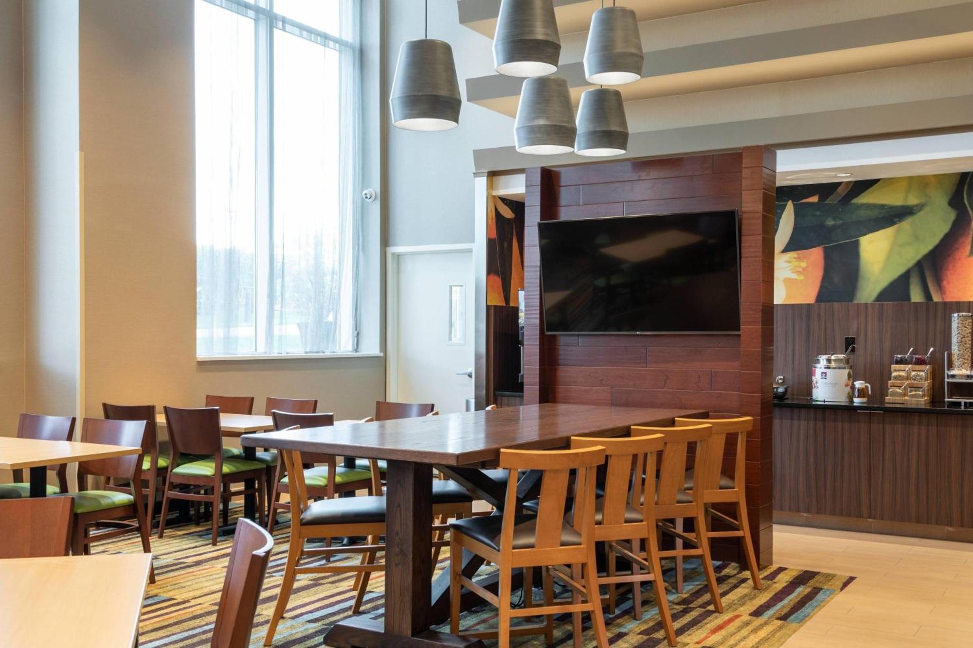 Fairfield Inn & Suites By Marriott New York Queens/Fresh Meadows Exterior photo