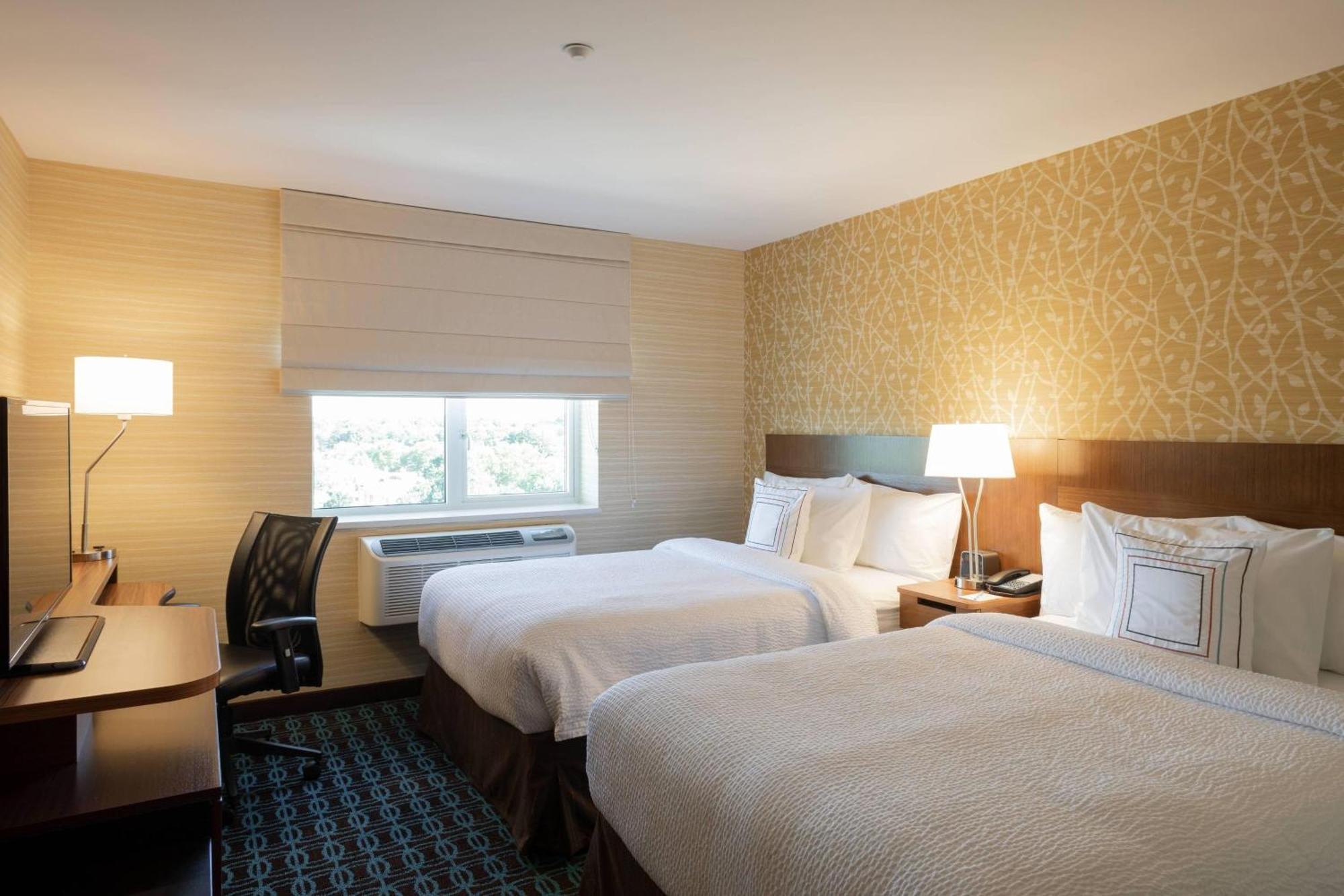 Fairfield Inn & Suites By Marriott New York Queens/Fresh Meadows Exterior photo