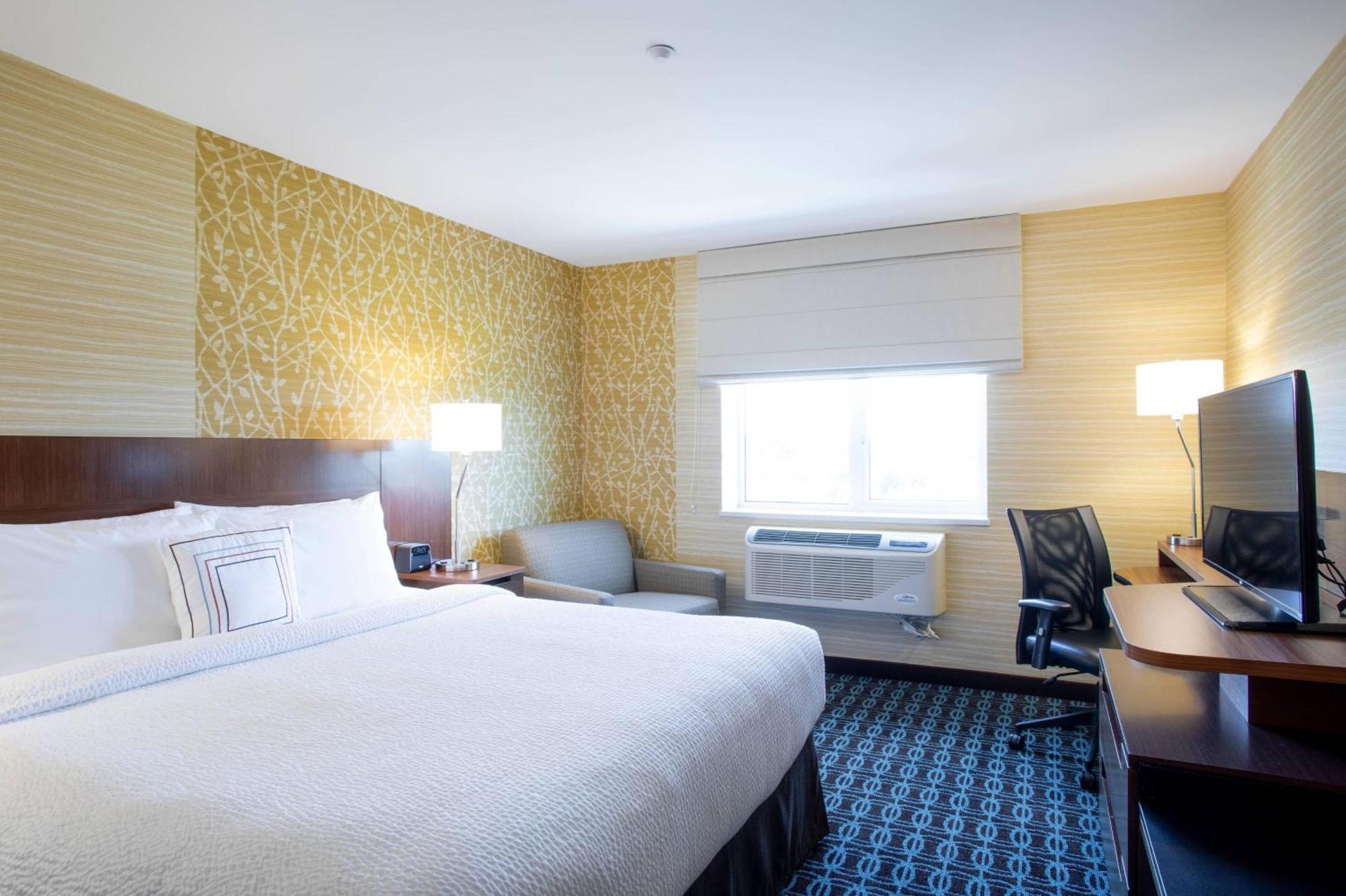 Fairfield Inn & Suites By Marriott New York Queens/Fresh Meadows Exterior photo