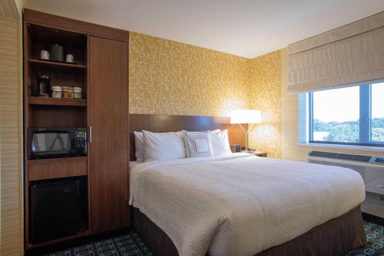 Fairfield Inn & Suites By Marriott New York Queens/Fresh Meadows Exterior photo